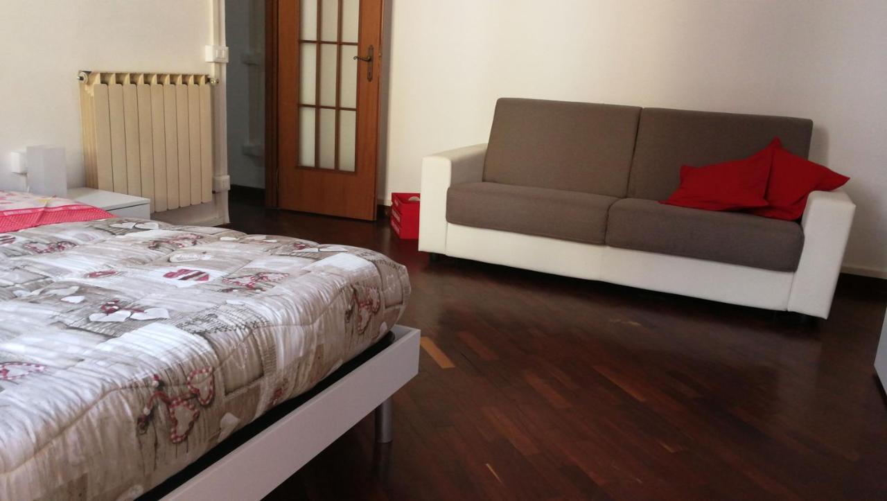 Apartamento Dama Domus Roma Exterior foto